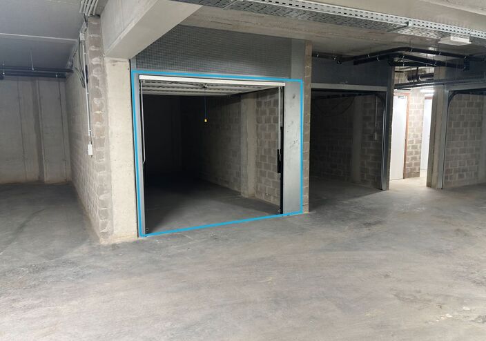 Gesloten garagebox te huur in Opwijk