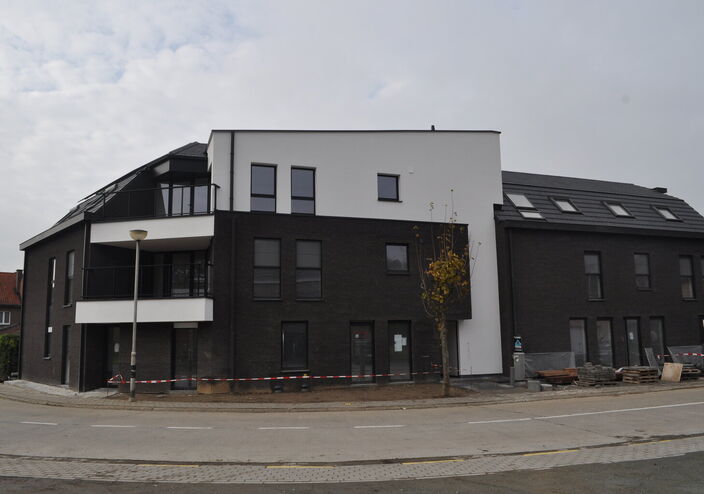 Gesloten garagebox te koop in Opwijk