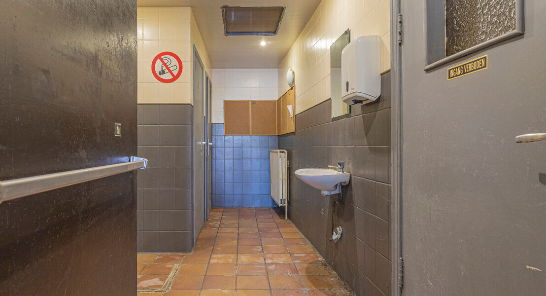 Gebouw voor gemengd gebruik te koop in Lebbeke Denderbelle