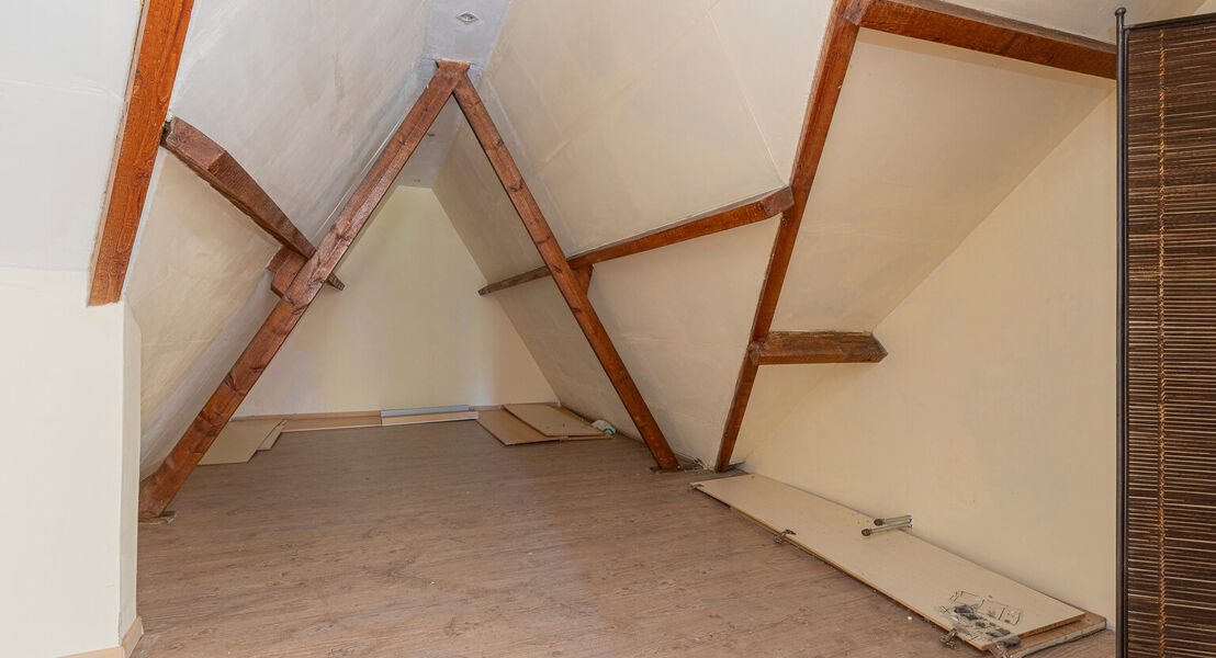 Gebouw voor gemengd gebruik te koop in Lebbeke Denderbelle