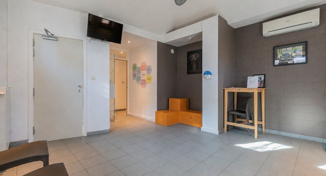 Gebouw voor gemengd gebruik te koop in Opwijk