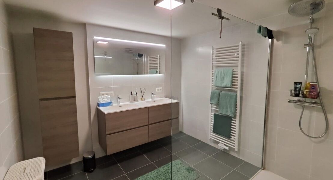 Gelijkvloerse verdieping te huur in Opwijk