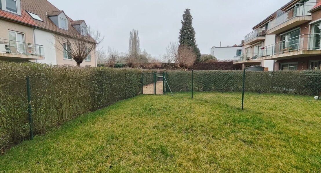 Gelijkvloerse verdieping te huur in Opwijk