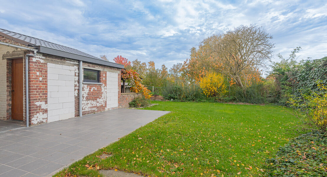 Op te frissen woning te koop in Opwijk