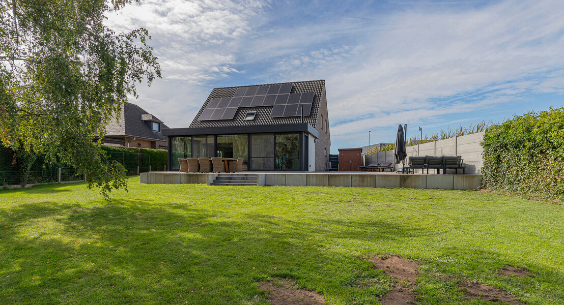 Villa te koop in Asse